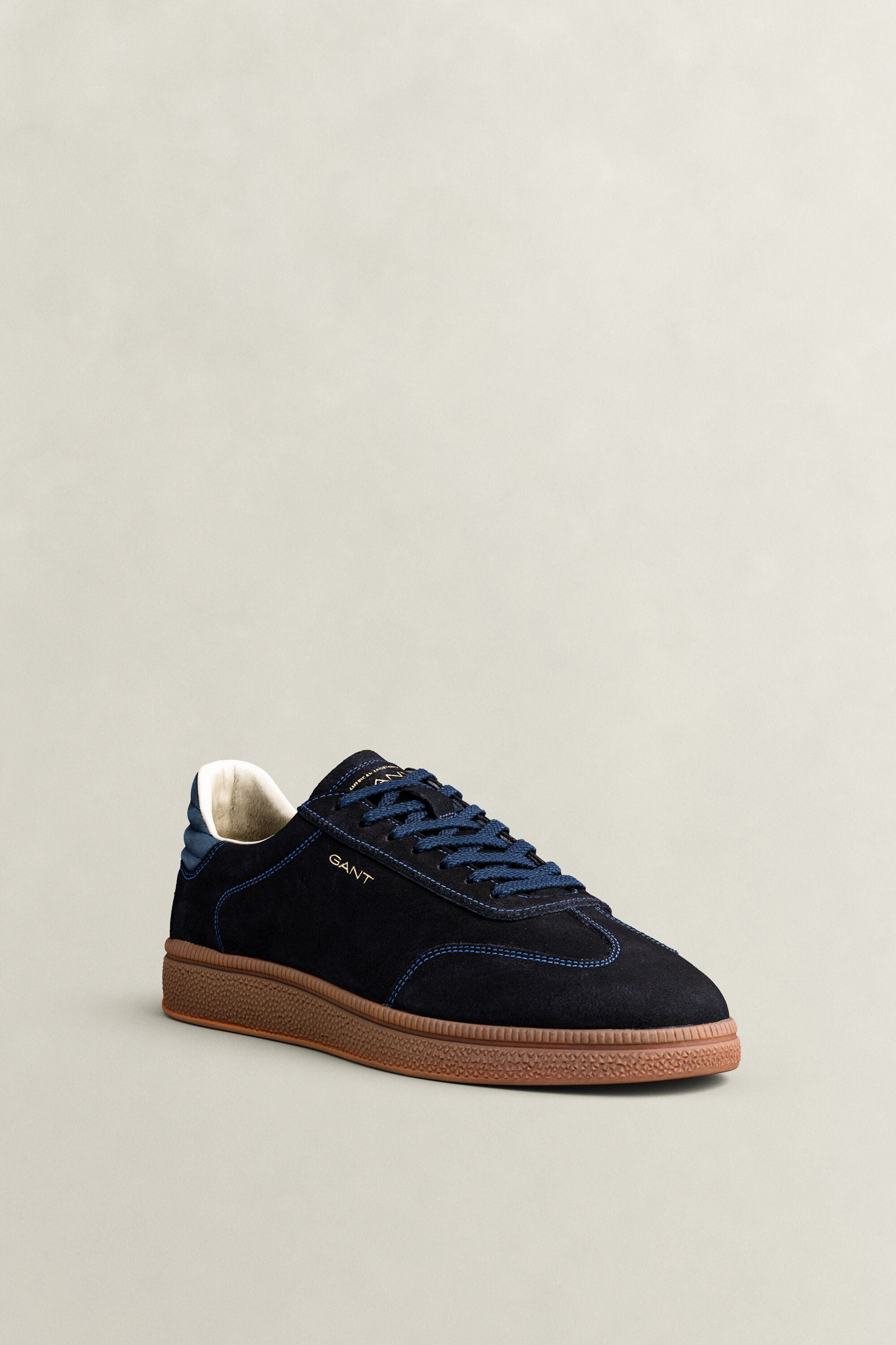 Cuzmo suède sneakers