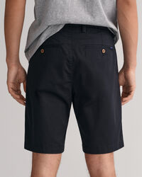 Hallden Slim Fit short van keperstof