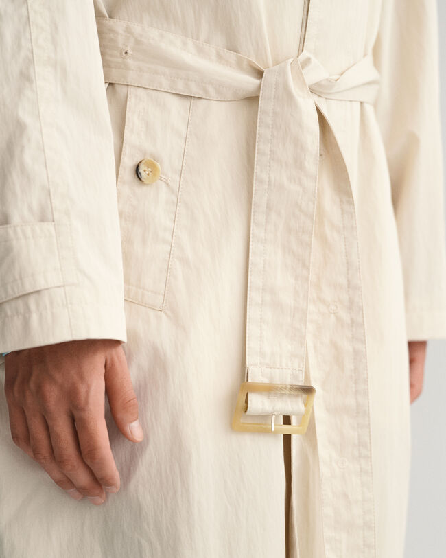 Oversized trenchcoat