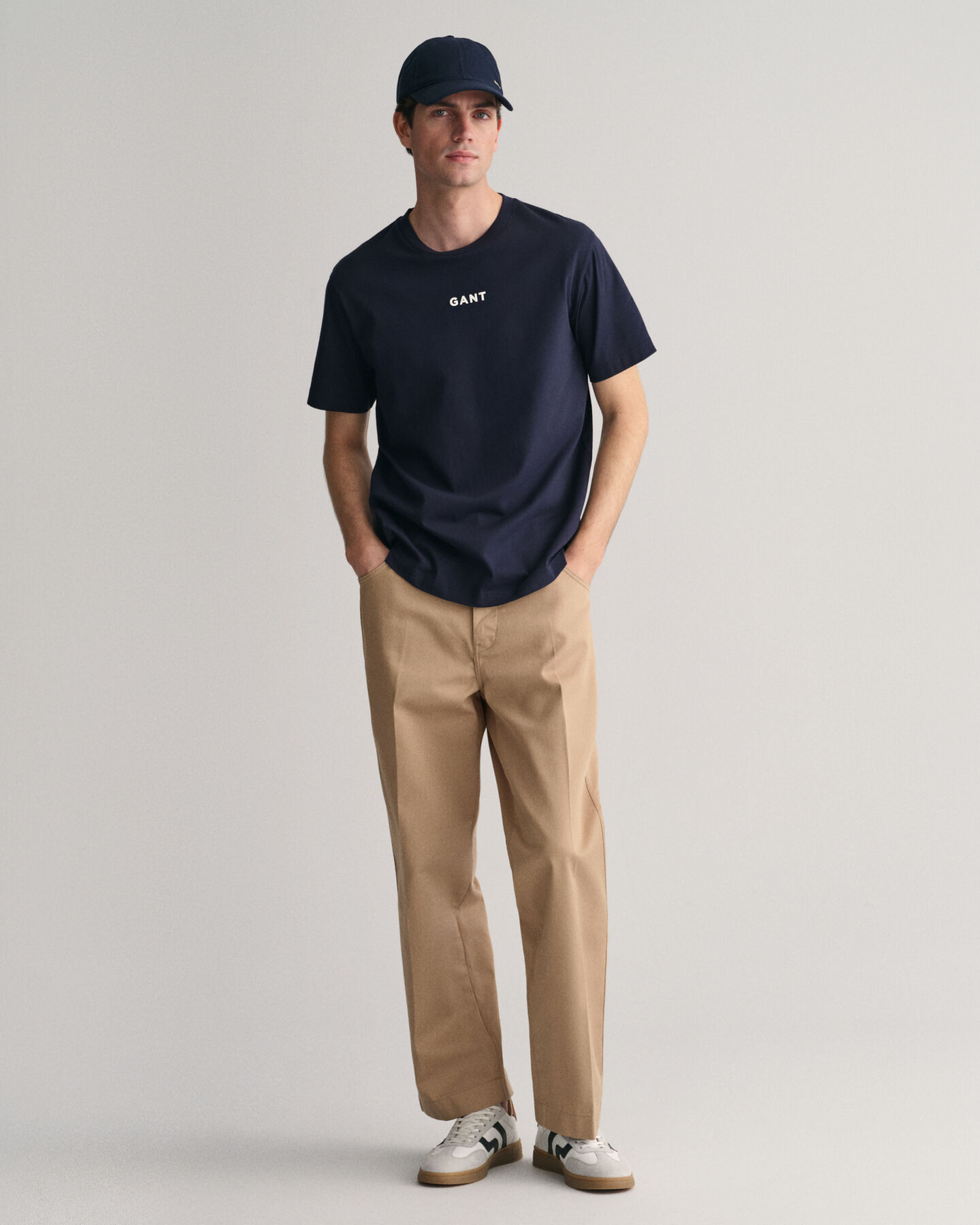 Contrast T-shirt met klein GANT-logo