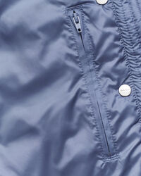 Lichte donsbodywarmer