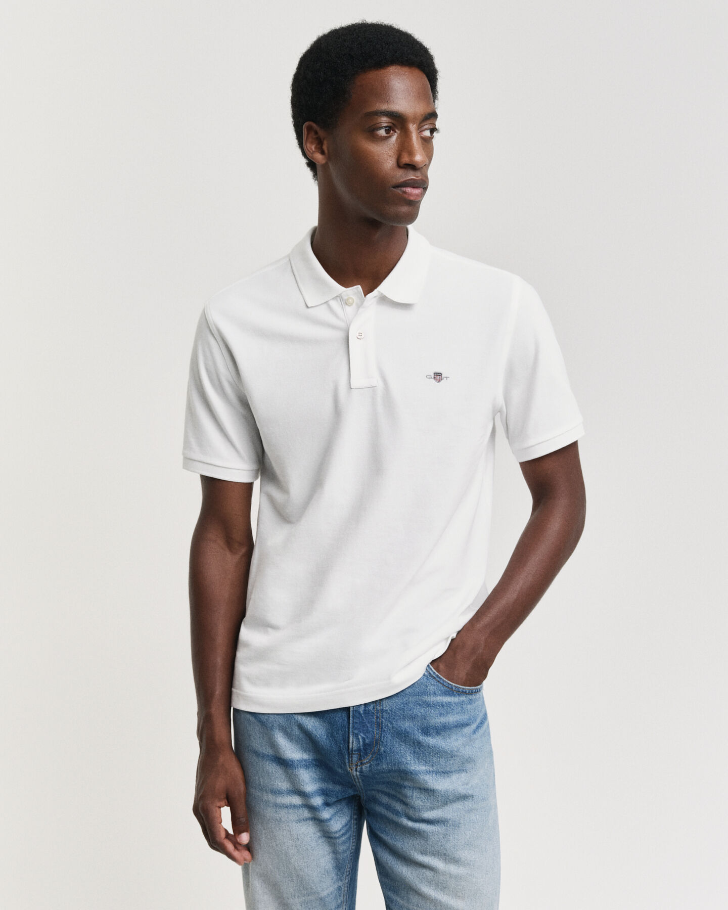 Seasonal Essential poloshirt met Archive Shield-borduursel