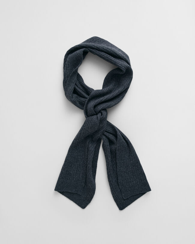 Gebreide sjaal van fijne wol