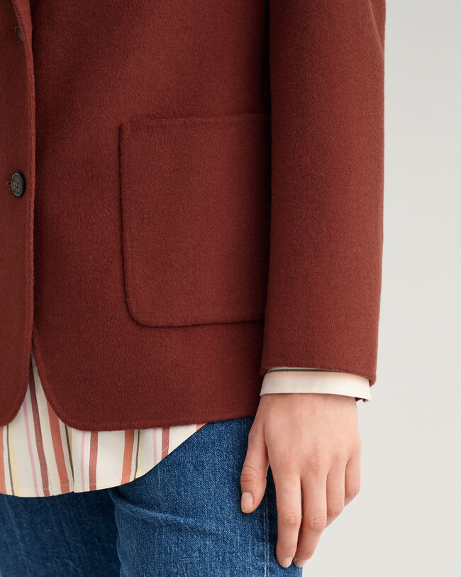 Met de hand gestikte rechte blazer