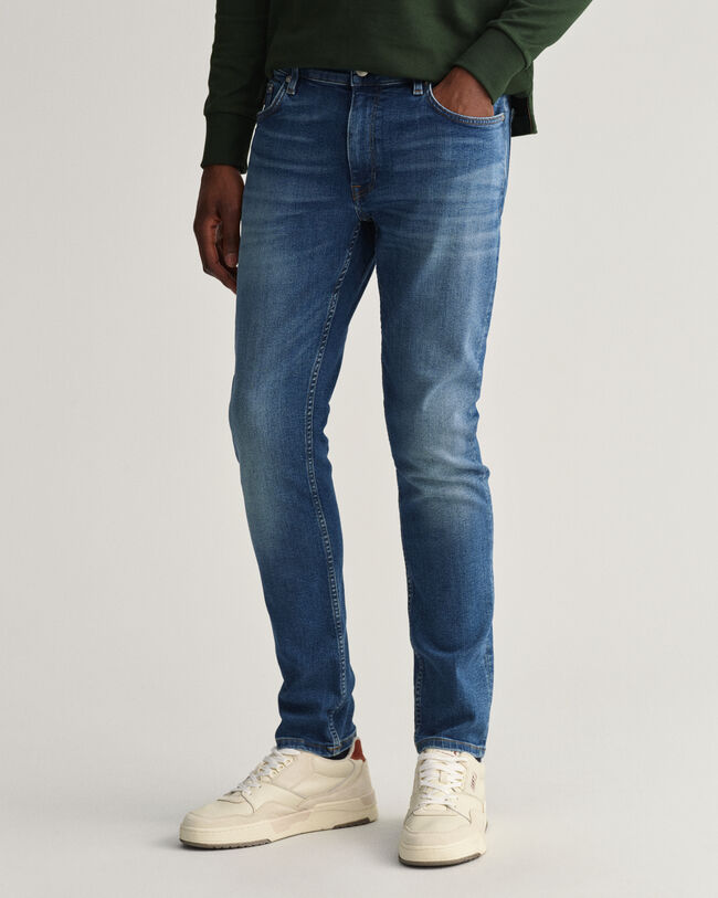 Maxen Extra Slim Fit Retro Shield jeans