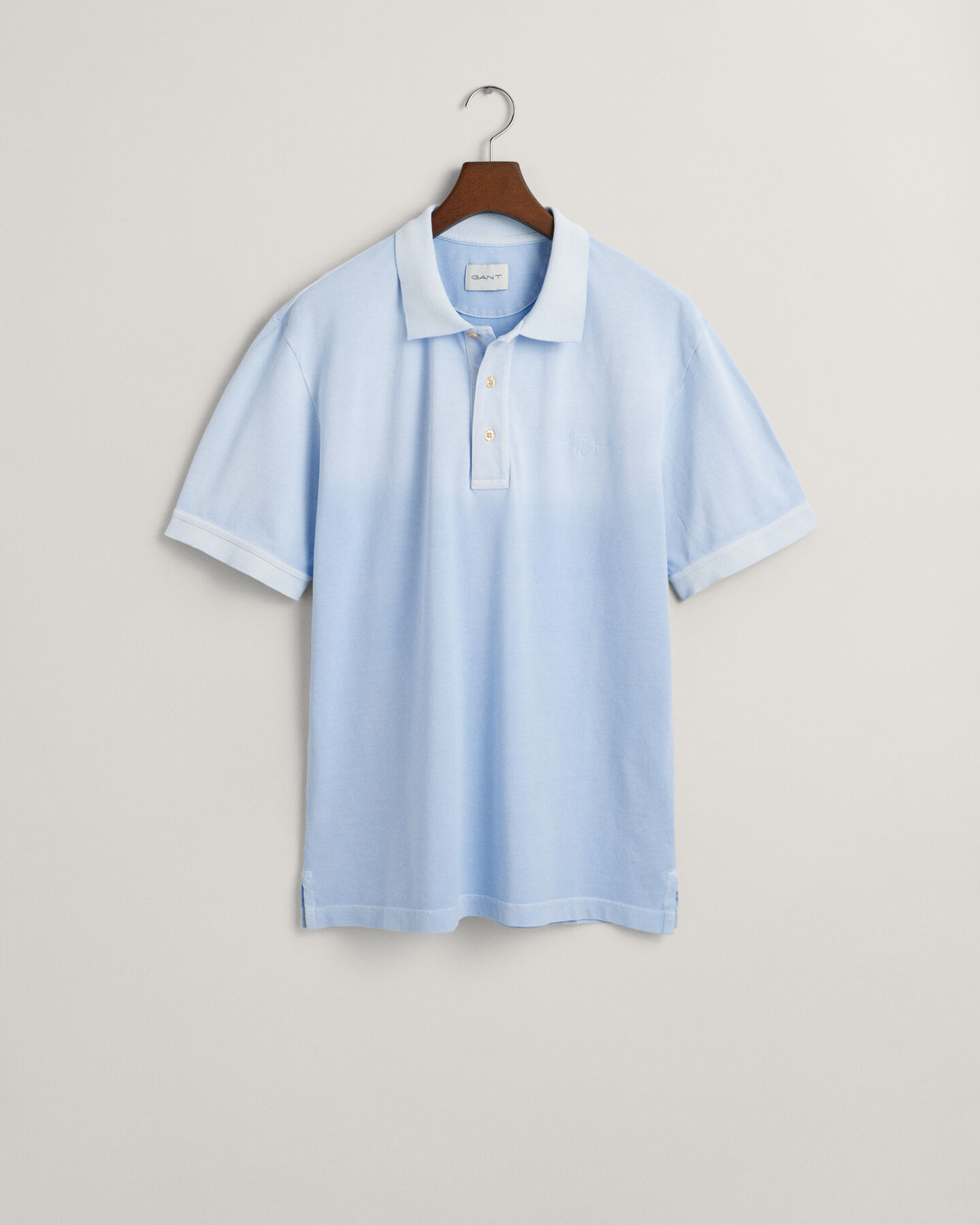 Spray-Dyed piqu&eacute; poloshirt