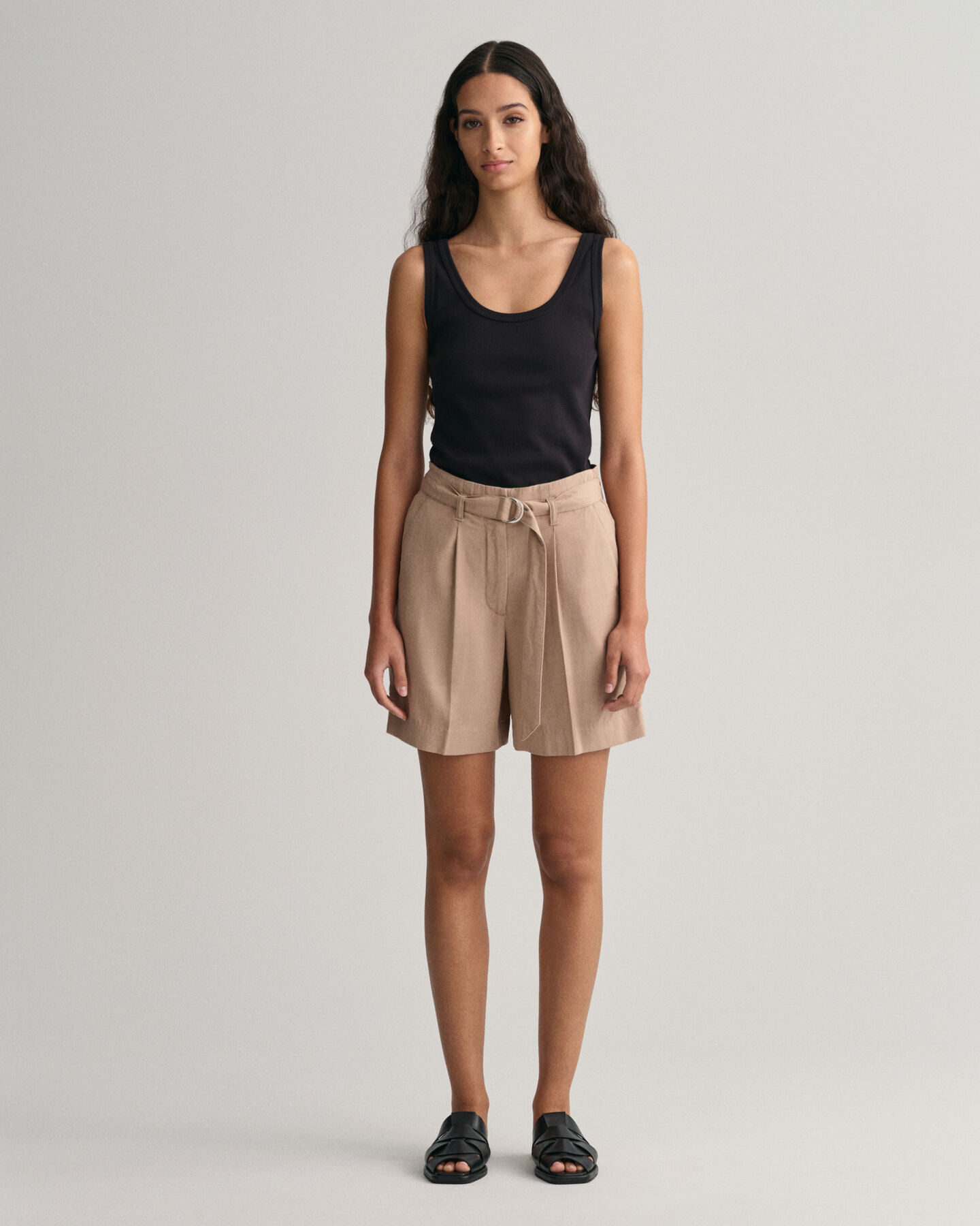 Relaxed Fit short met ceintuur