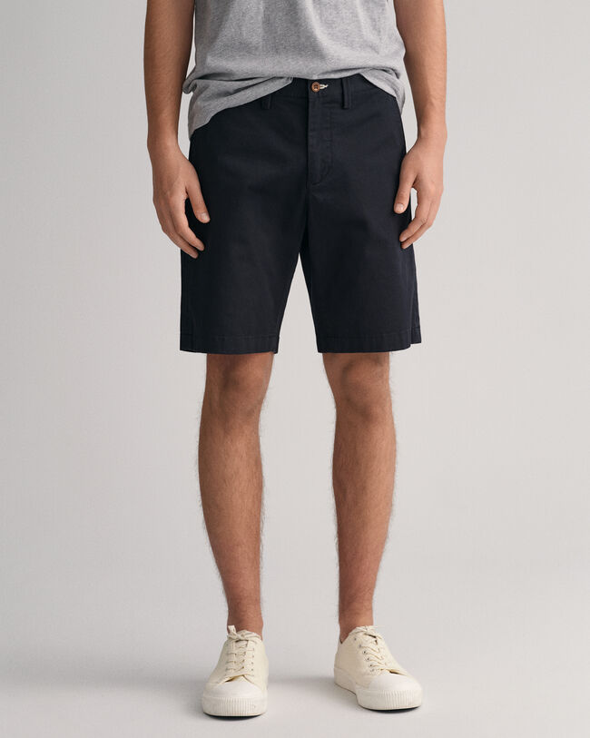 Hallden Slim Fit short van keperstof