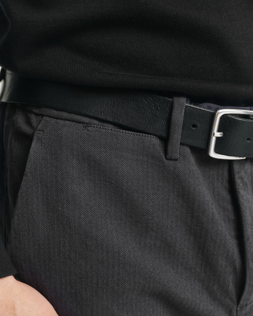 Slim Fit katoenen broek met visgraatmotief