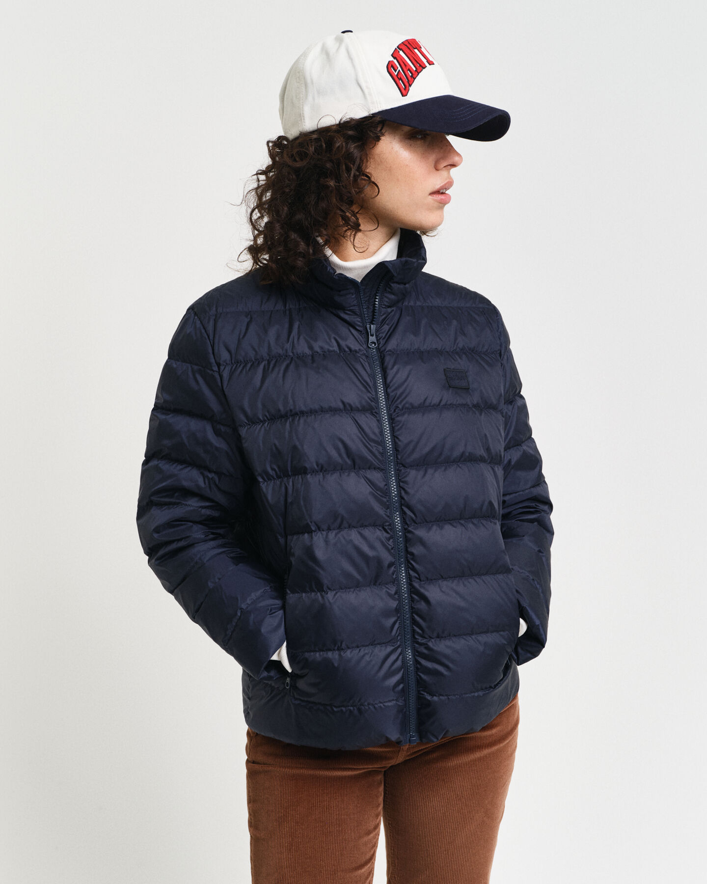 Licht donsjack met logo