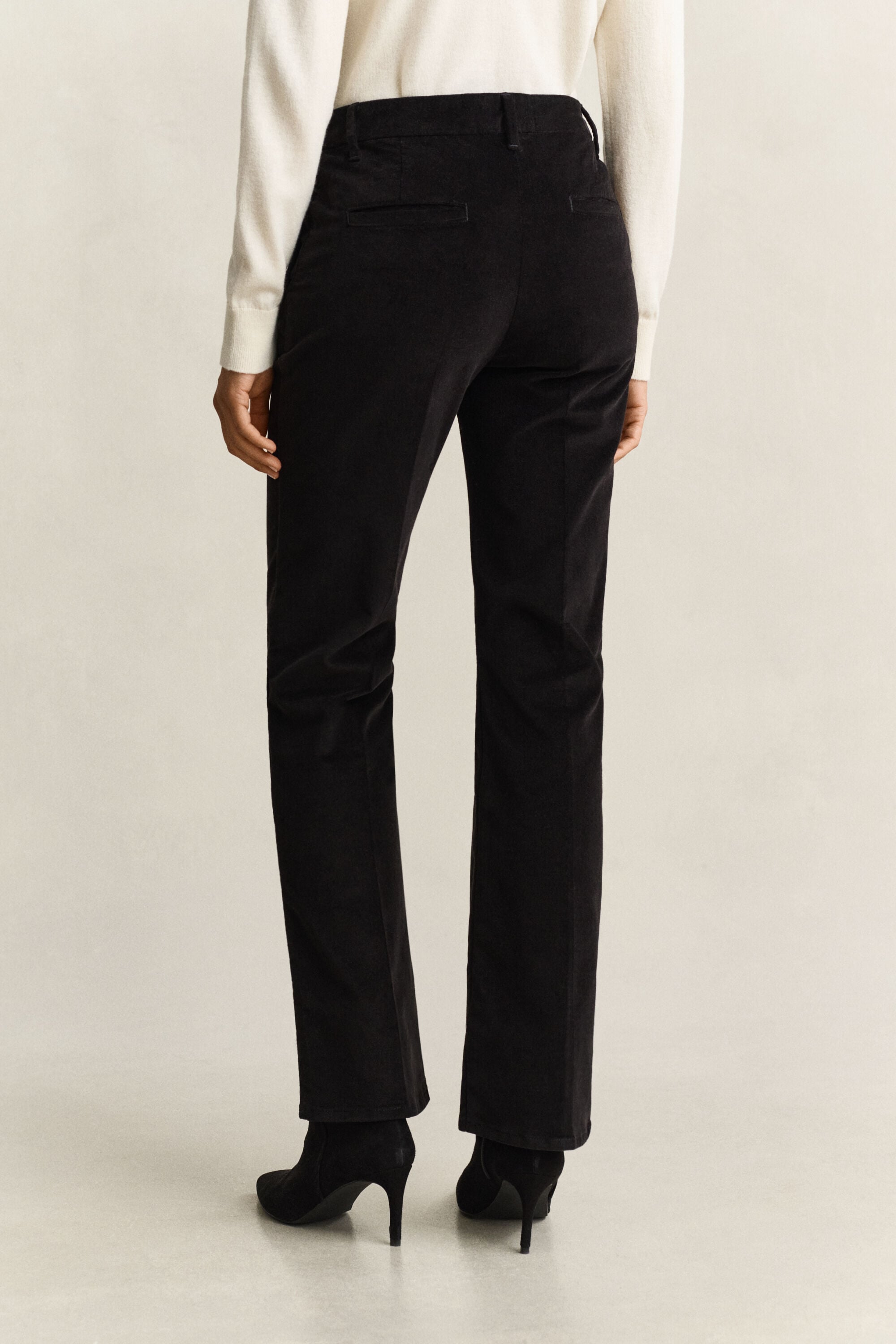 Fluwelen broek met wijduitlopende pijpen