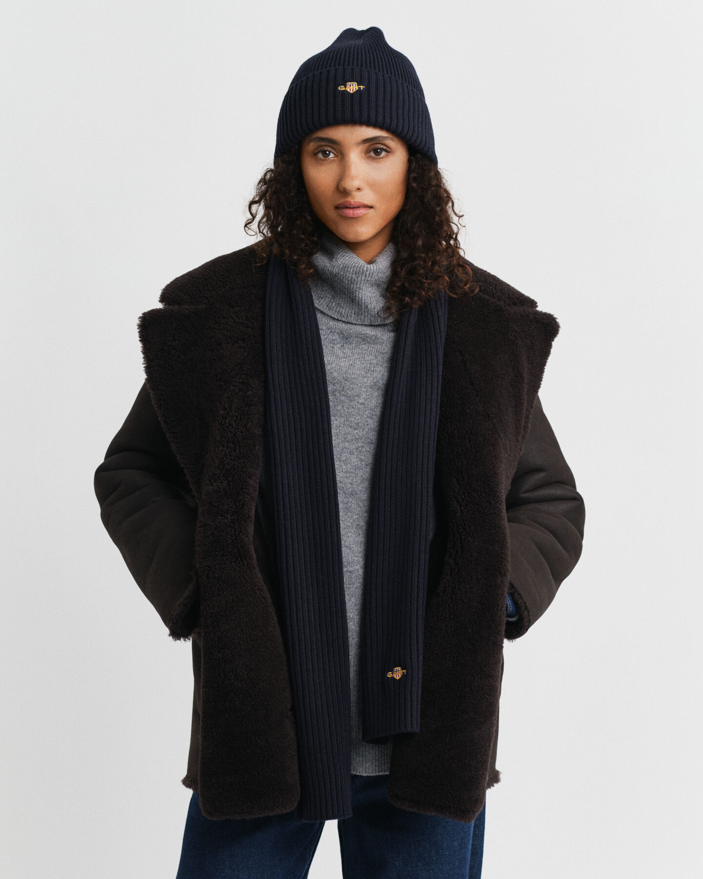 Cadeauset met Shield beanie en sjaal