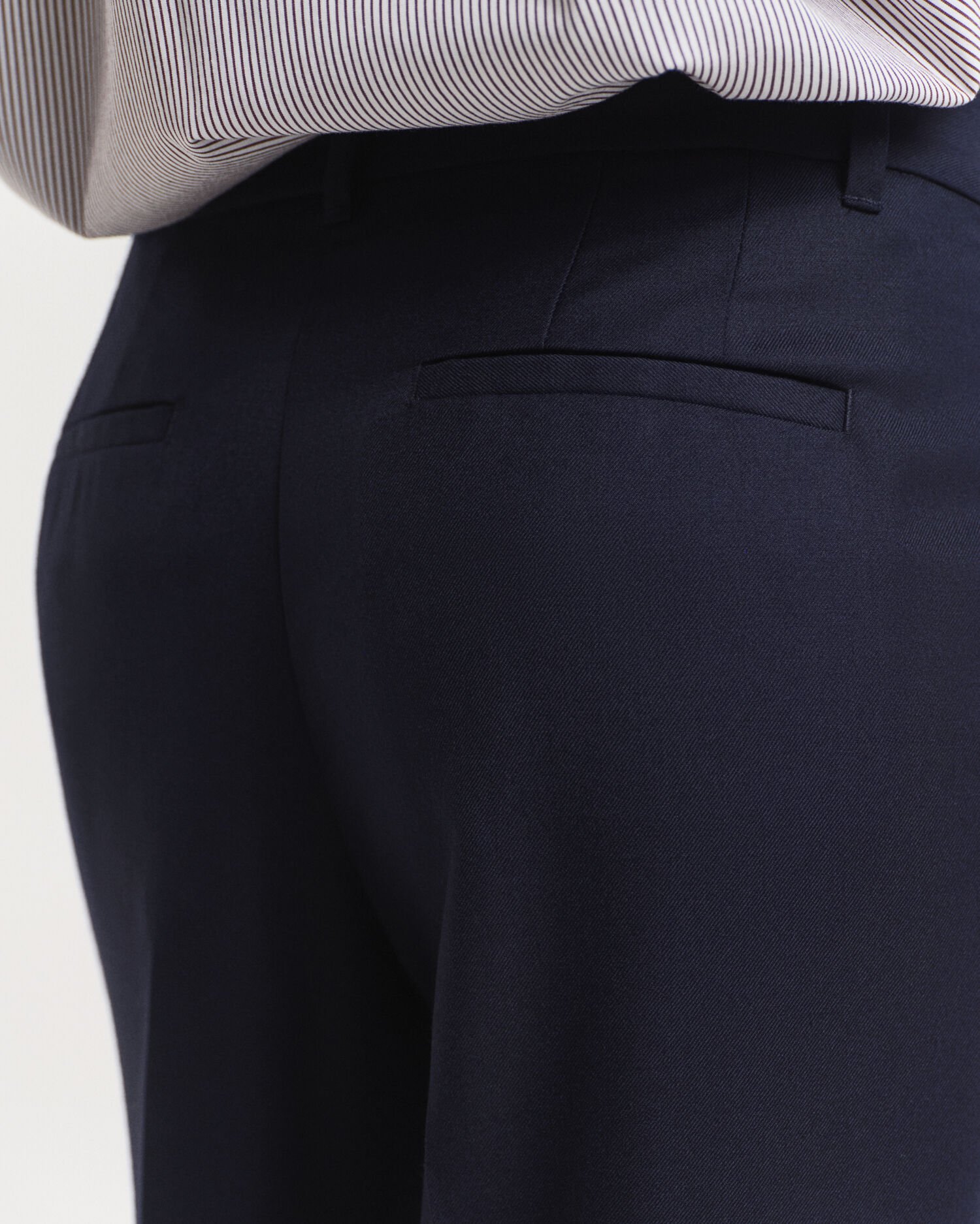 Getailleerde broek van wolmix