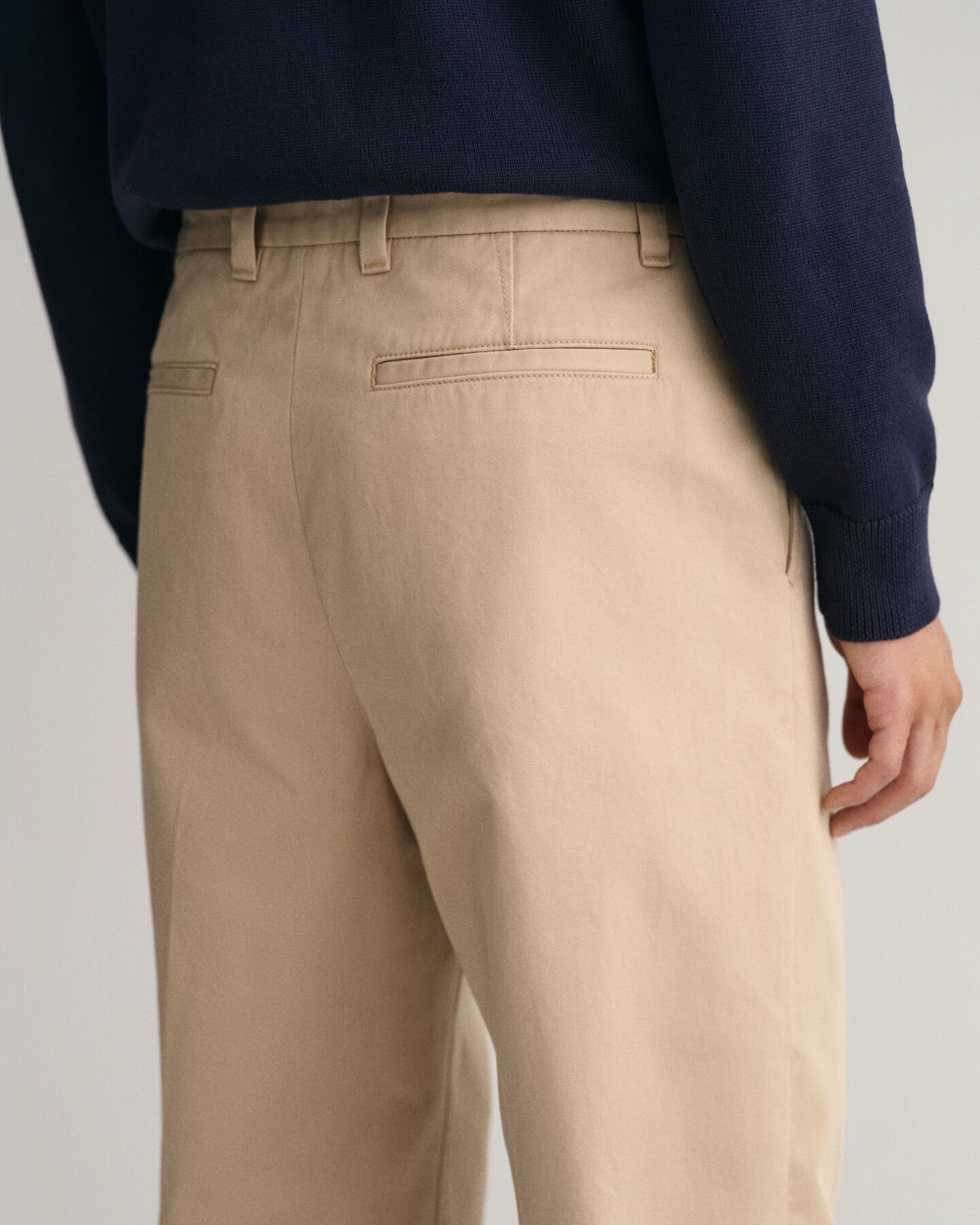 Wide Straight Fit chino