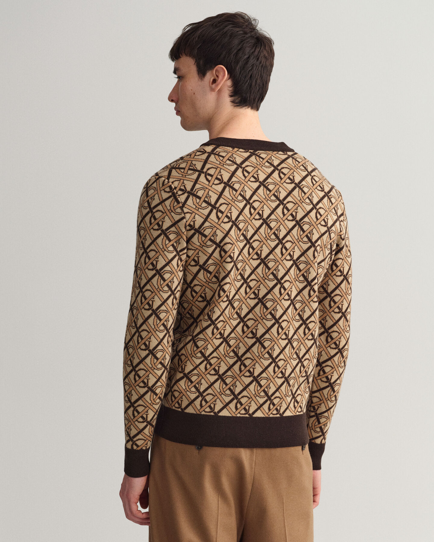 Monogram trui met V-hals van merinoswol