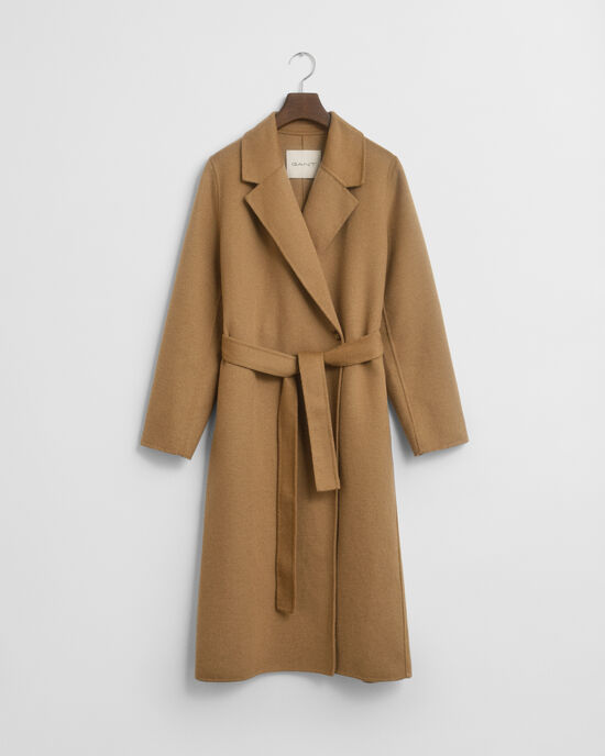 Met de hand gestikte jas met ceintuur