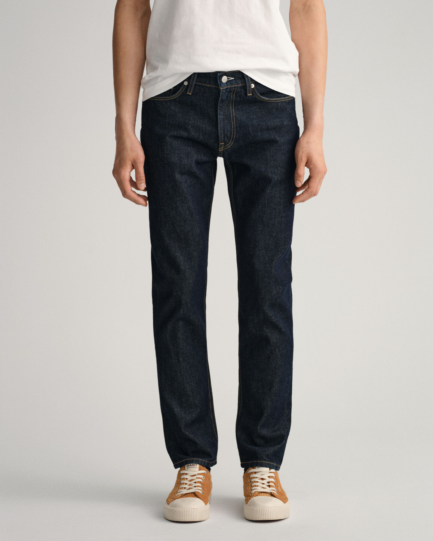 Hayes Slim Fit Authentic jeans