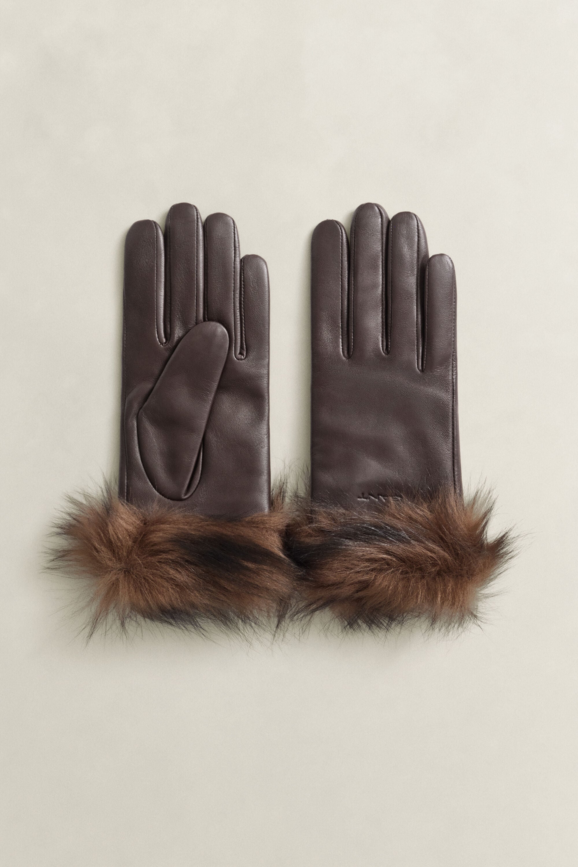 Leren handschoenen met manchet van lamsvacht