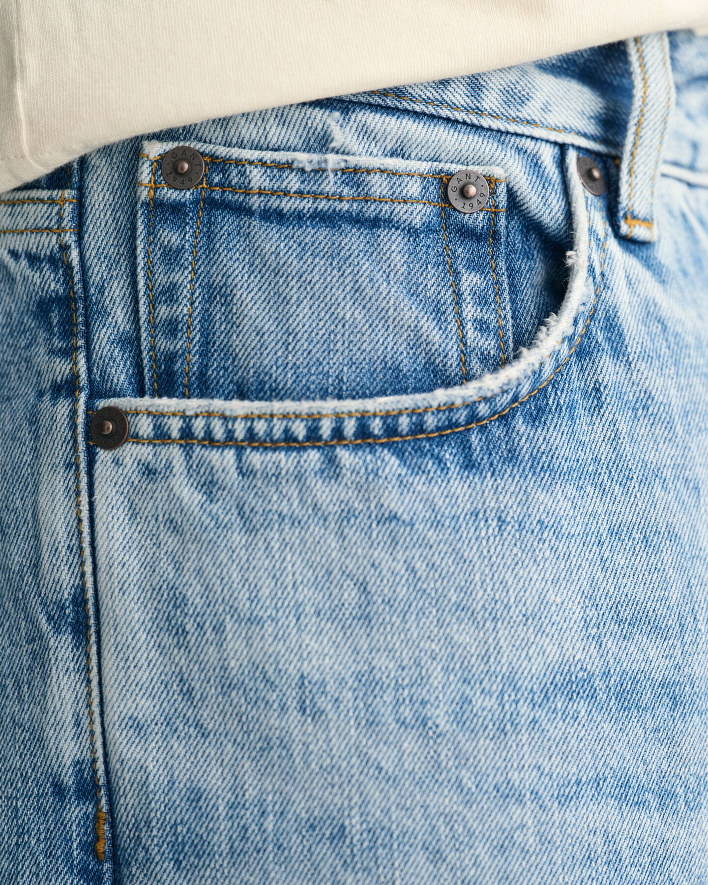 Loos Fit jeans met wijde pijpen