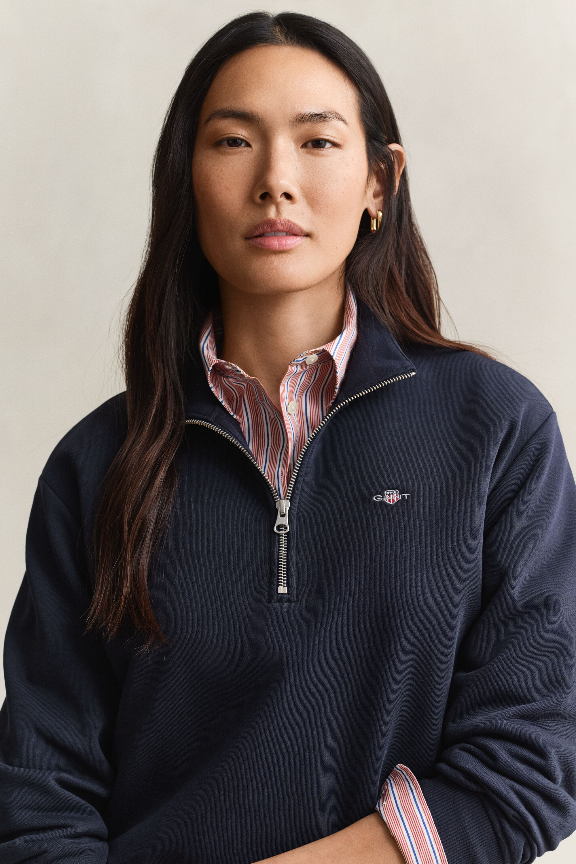 Shield sweatshirt met korte rits