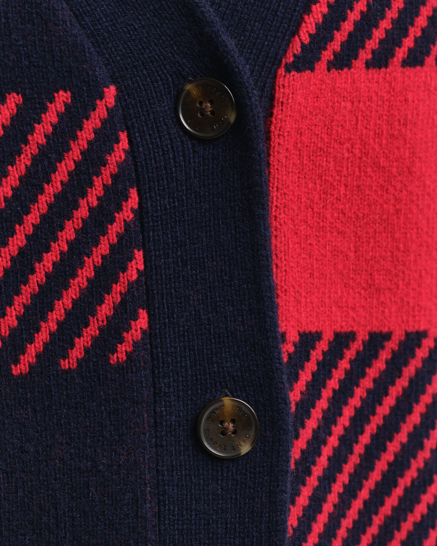 Vest met V-hals en buffalo-ruitje