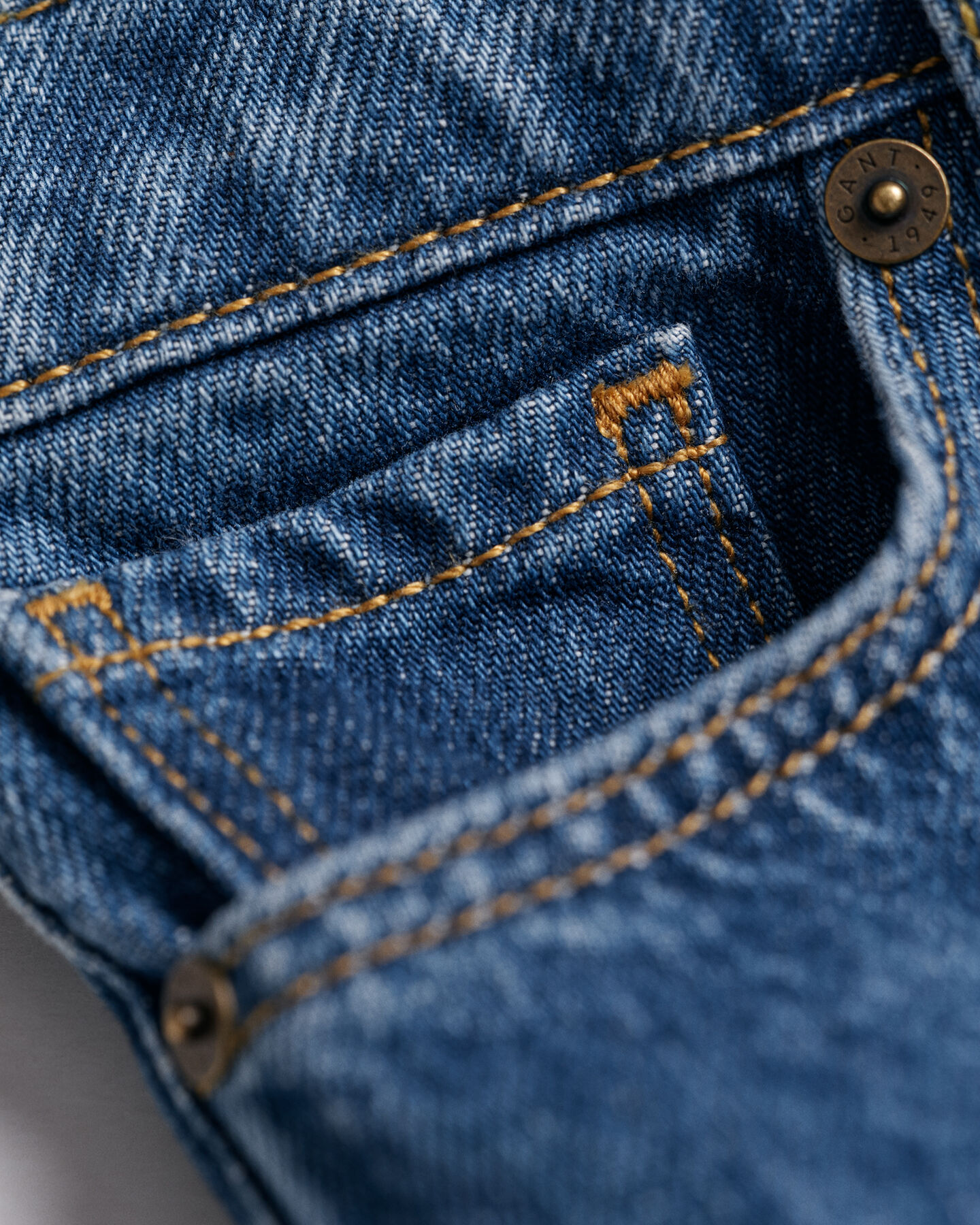 Girls jeans met wijde pijpen