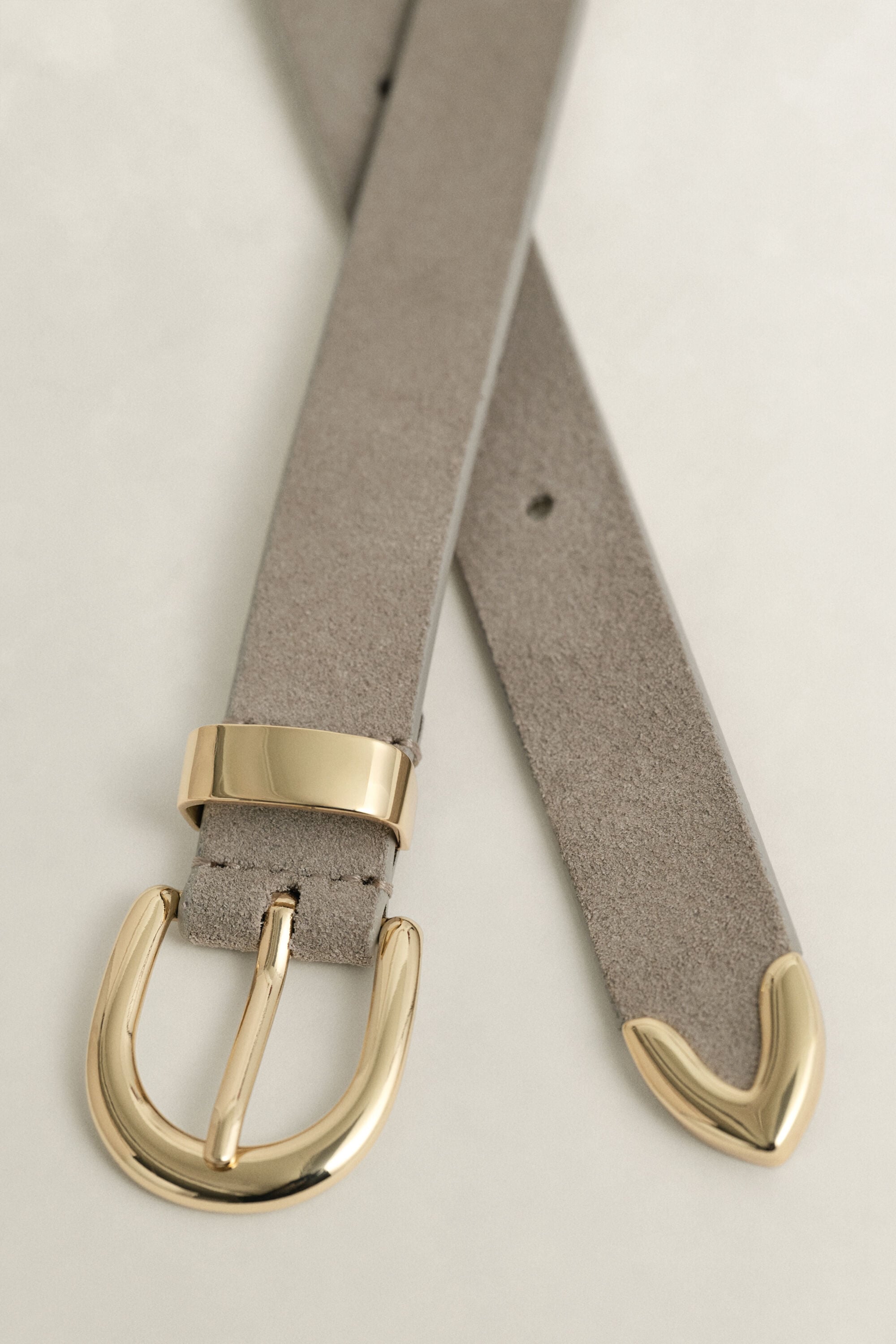 Suède riem met metaal
