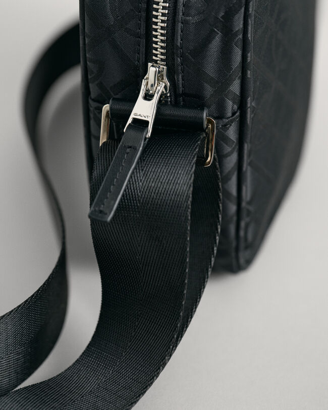 G Patterned crossbodytas