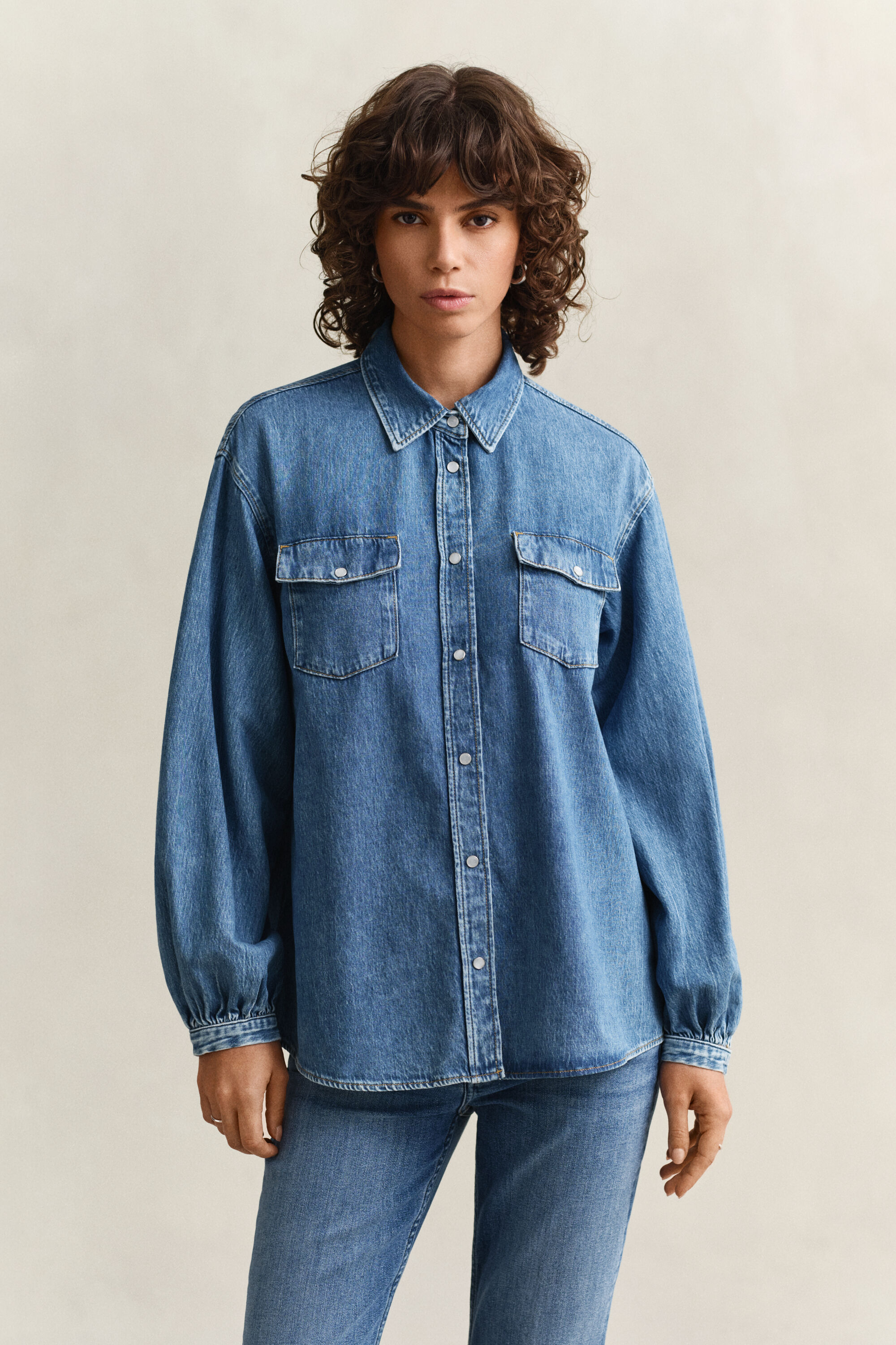 Overoverhemd met volumineuze mouwen