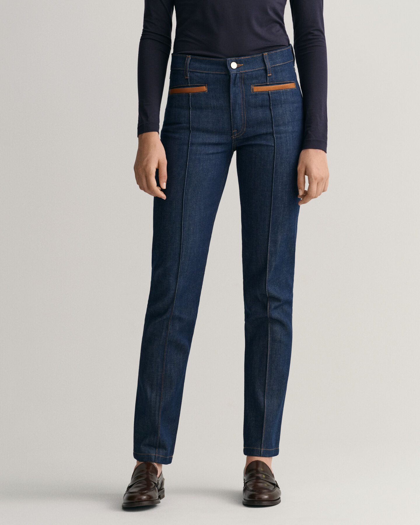 Slim Fit jeans met leren detail