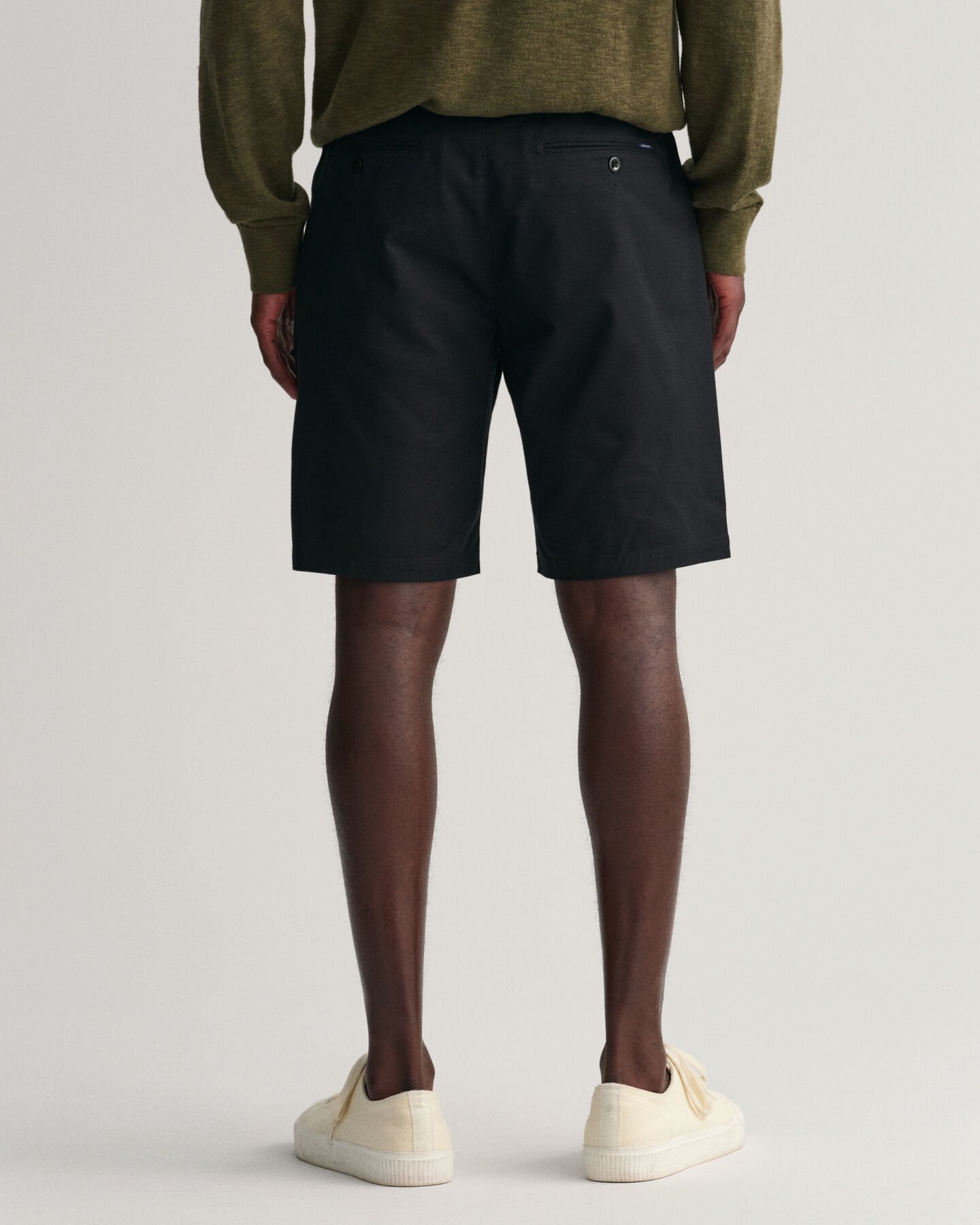 Allister Regular Fit Tech Prep&trade; short