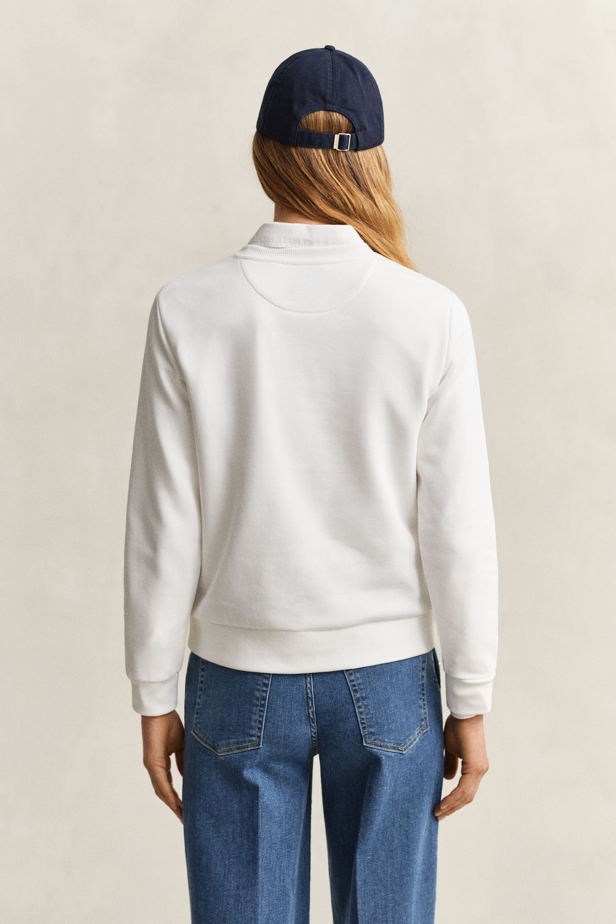 Tonal Shield sweatshirt met ronde hals