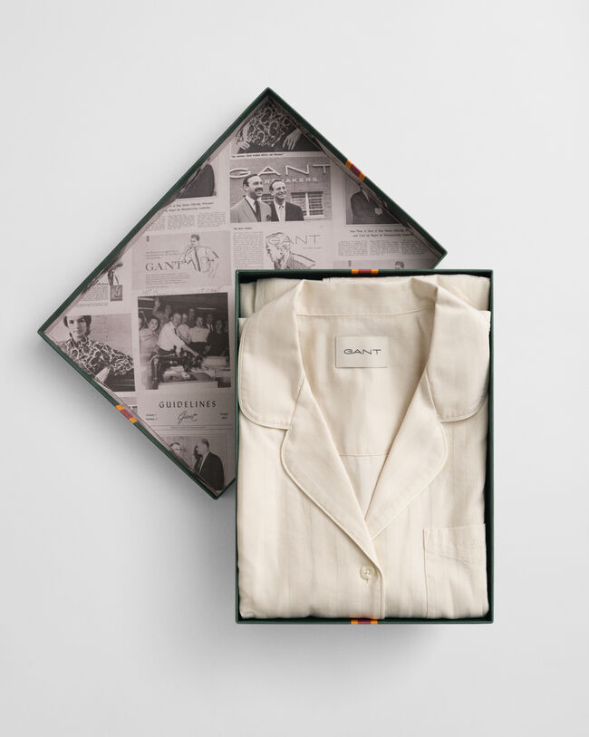 Cadeauset met satijnen pyjama met streepje
